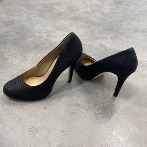 INC a black Stilettos reptile print 8.5M great condition! Inside wear see pics